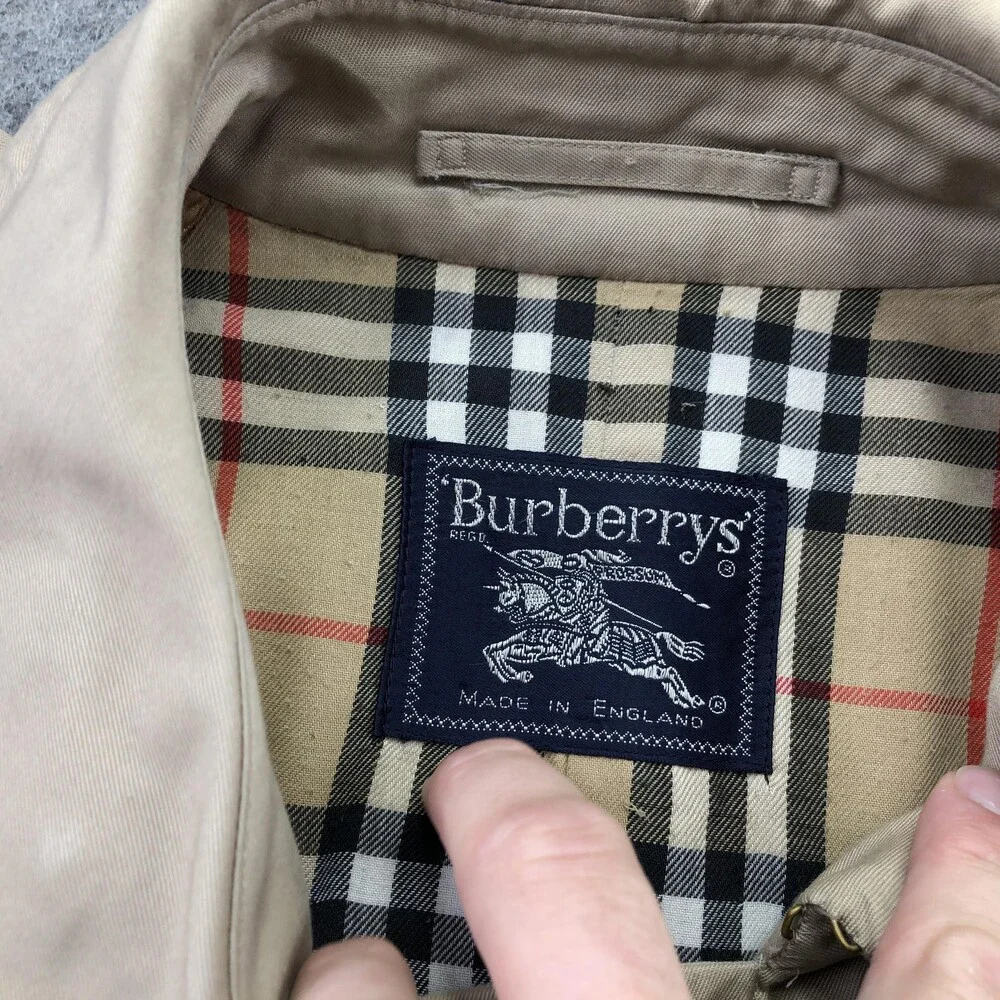 Vintage Burberrys Coat Mens 50 Beige Cotton Trench Belted Plaid Lined England